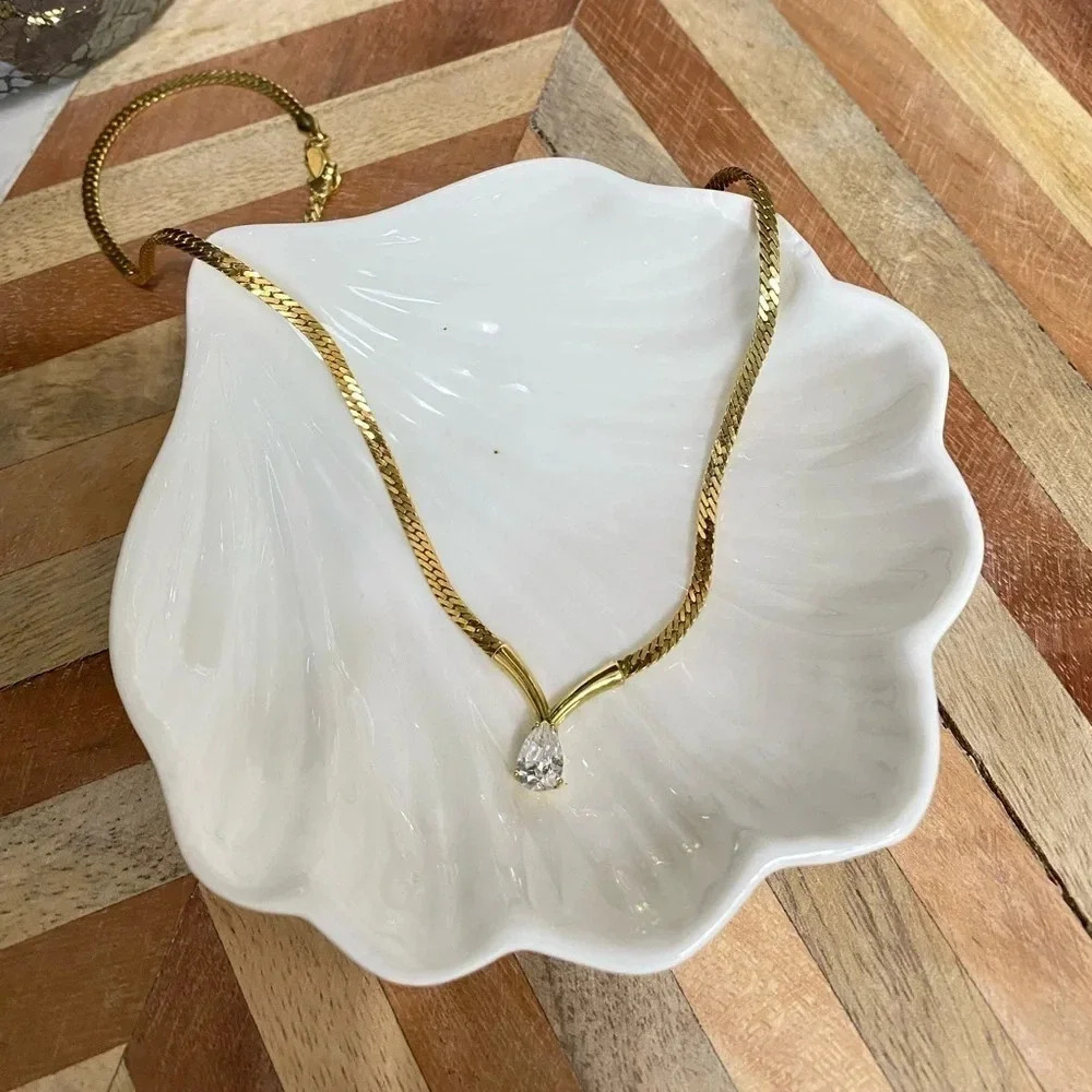 Vintage - Goldtone Teardrop Diamond Crystal Necklace